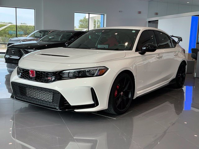 Used 2025 Honda Civic Type R image 6