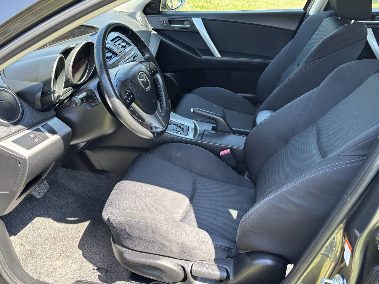 Used 2011 MAZDA MAZDA3 s Sport w/ Tech Pkg image 6