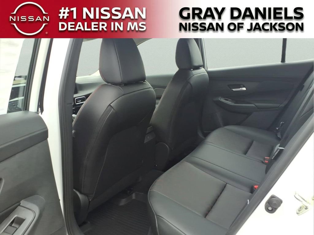 New 2026 Nissan Sentra SR w/ SR Premium Package FWD image 27