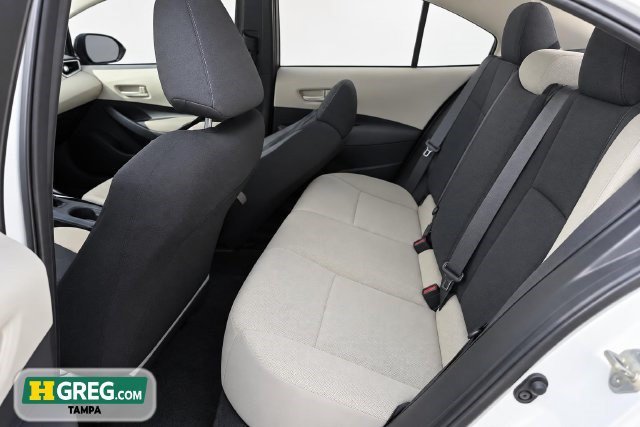 Used 2022 Toyota Corolla LE FWD image 14