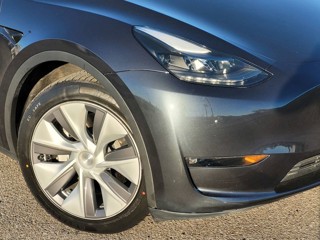 Used 2024 Tesla Model Y Long Range image 6