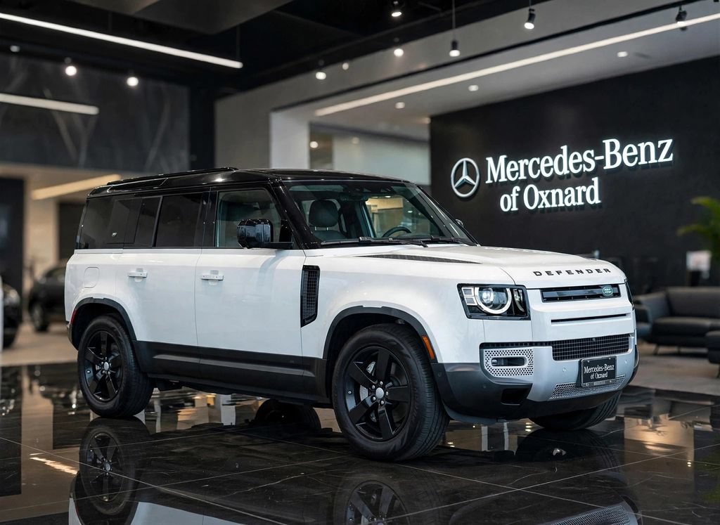 Used 2024 Land Rover Defender 110 X-Dynamic SE AWD/4WD image 1