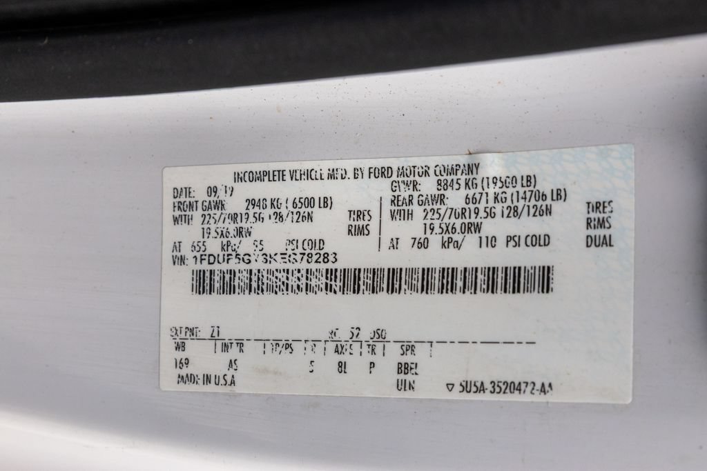 Used 2019 Ford F550 2WD Regular Cab Super Duty image 24