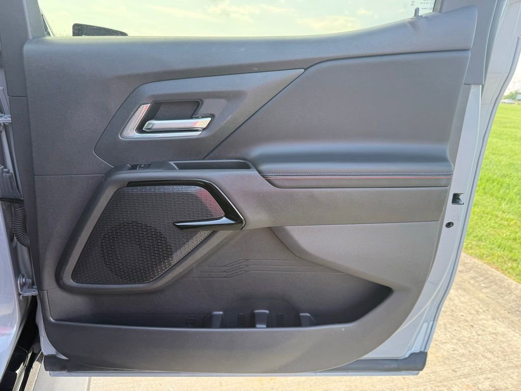 Used 2025 Chevrolet Silverado EV RST image 14