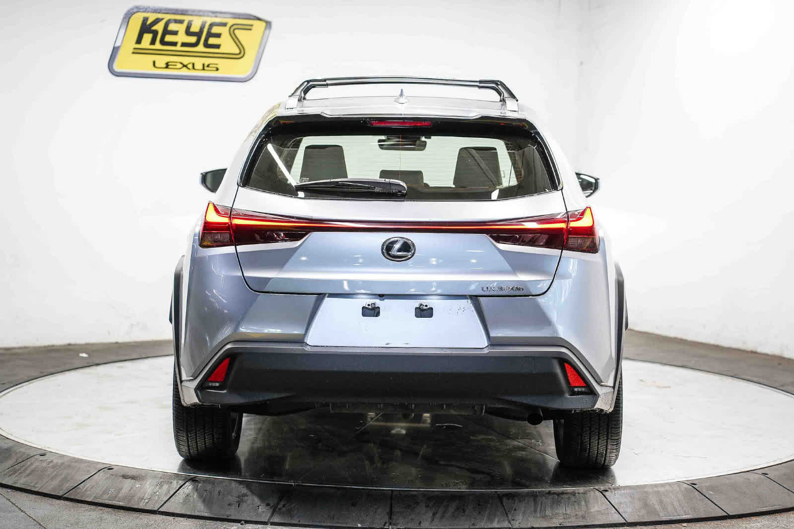 Used 2025 Lexus UX 300h FWD w/ Accessory Package (Z2) image 3