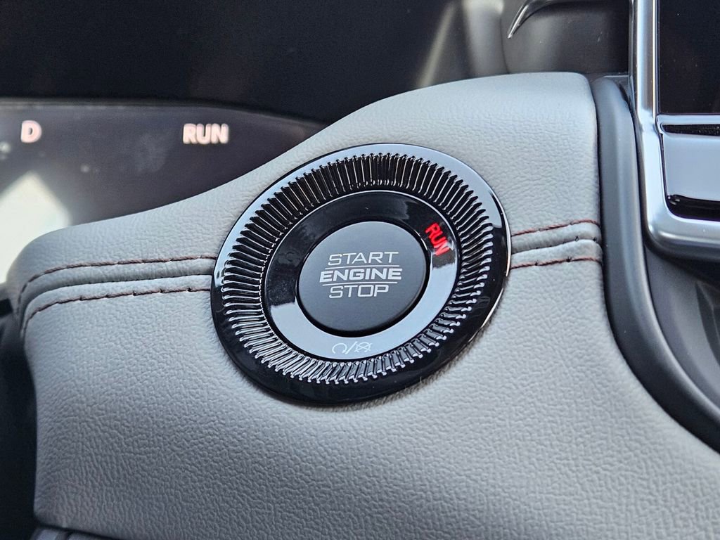 New 2026 Jeep Compass Limited w/ Sun, Sound & Navigation Group AWD/4WD image 20