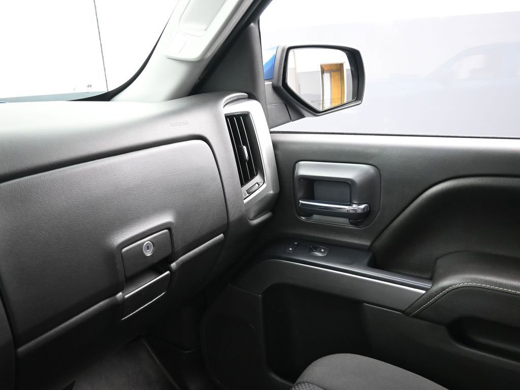 Used 2017 Chevrolet Silverado 1500 LT w/ All Star Edition image 22