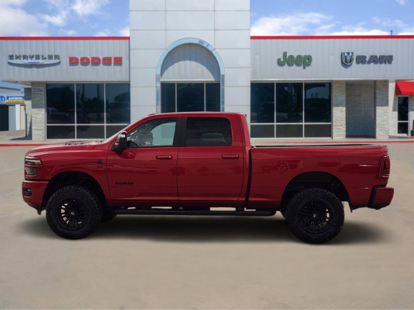New 2026 RAM 2500 Laramie w/ Night Edition AWD/4WD video 3