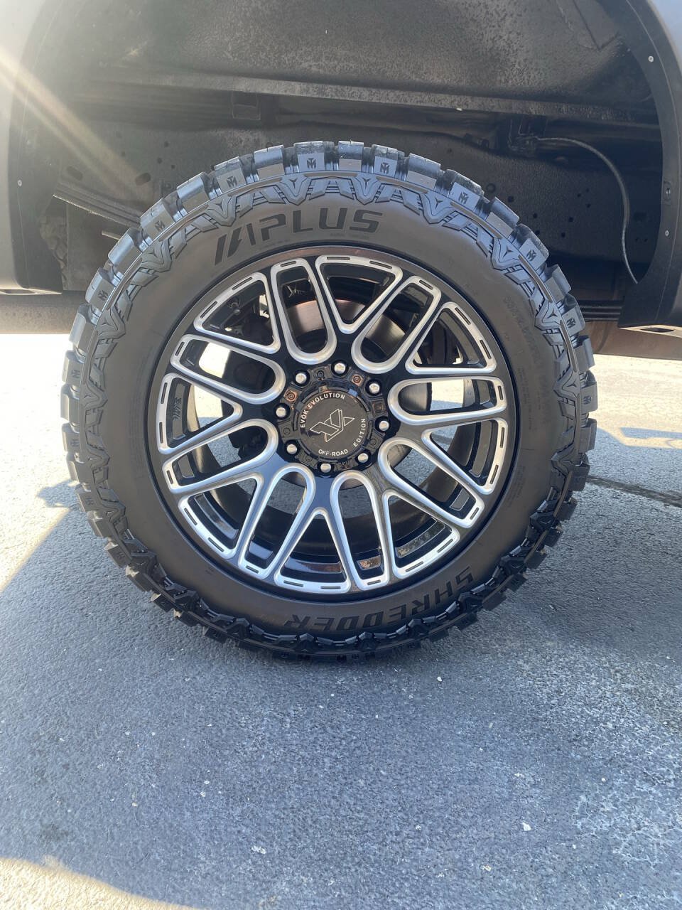 Used 2016 Ford F250 XL w/ XL Appearance Package AWD/4WD image 8
