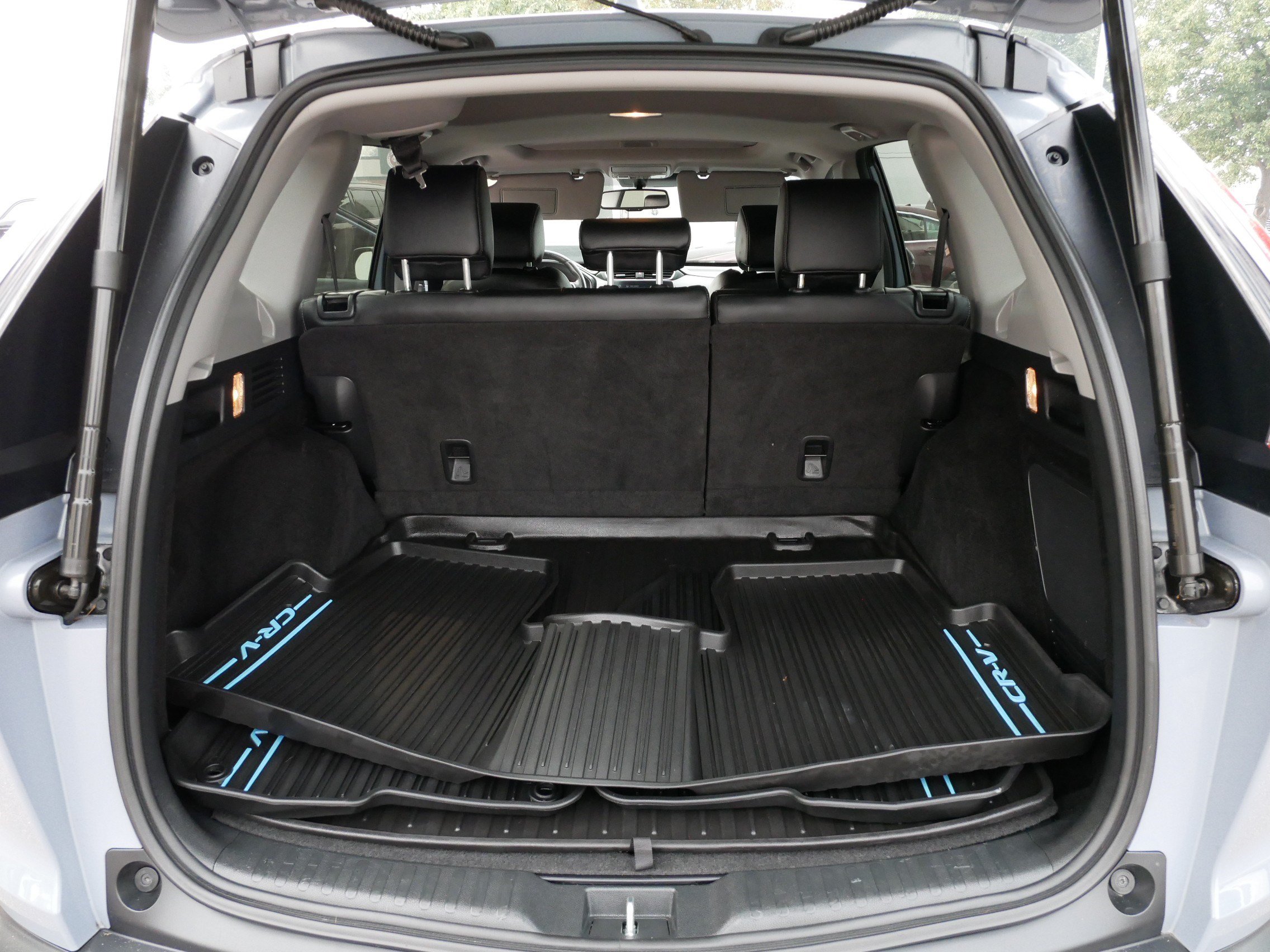 Used 2022 Honda CR-V Touring image 18
