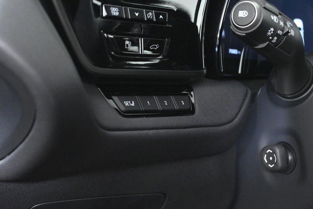 Used 2024 Lexus TX 350 AWD w/ Captains Chair Package image 25