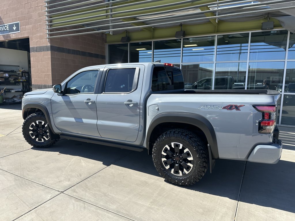 Used 2024 Nissan Frontier PRO-4X w/ Technology Package AWD/4WD image 5