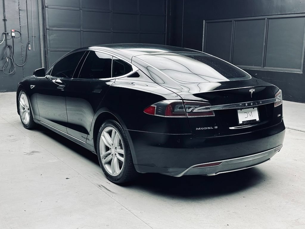 Used 2013 Tesla Model S Performance RWD image 5