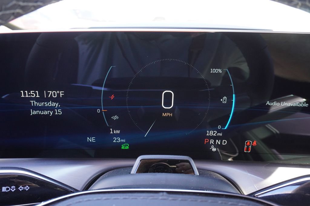 New 2026 Cadillac Vistiq Platinum image 21