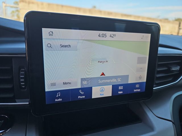 Used 2022 Ford Explorer XLT w/ Equipment Group 202A image 25