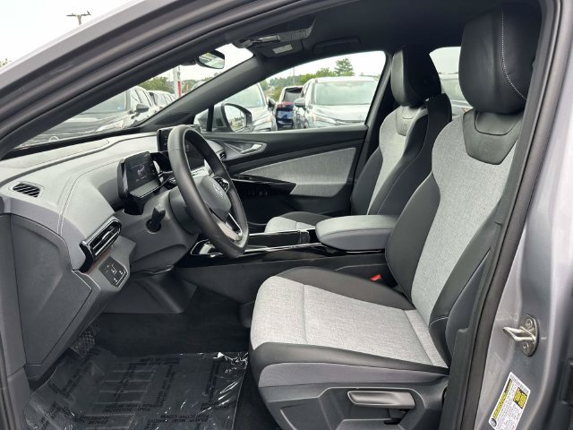 Used 2023 Volkswagen ID.4 2WD image 16