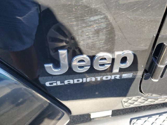 Used 2023 Jeep Gladiator Overland AWD/4WD image 5