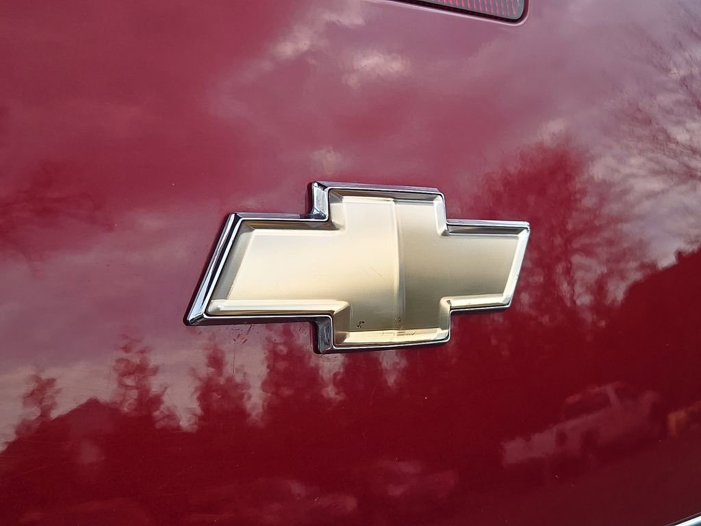 Used 2011 Chevrolet Impala LT image 28