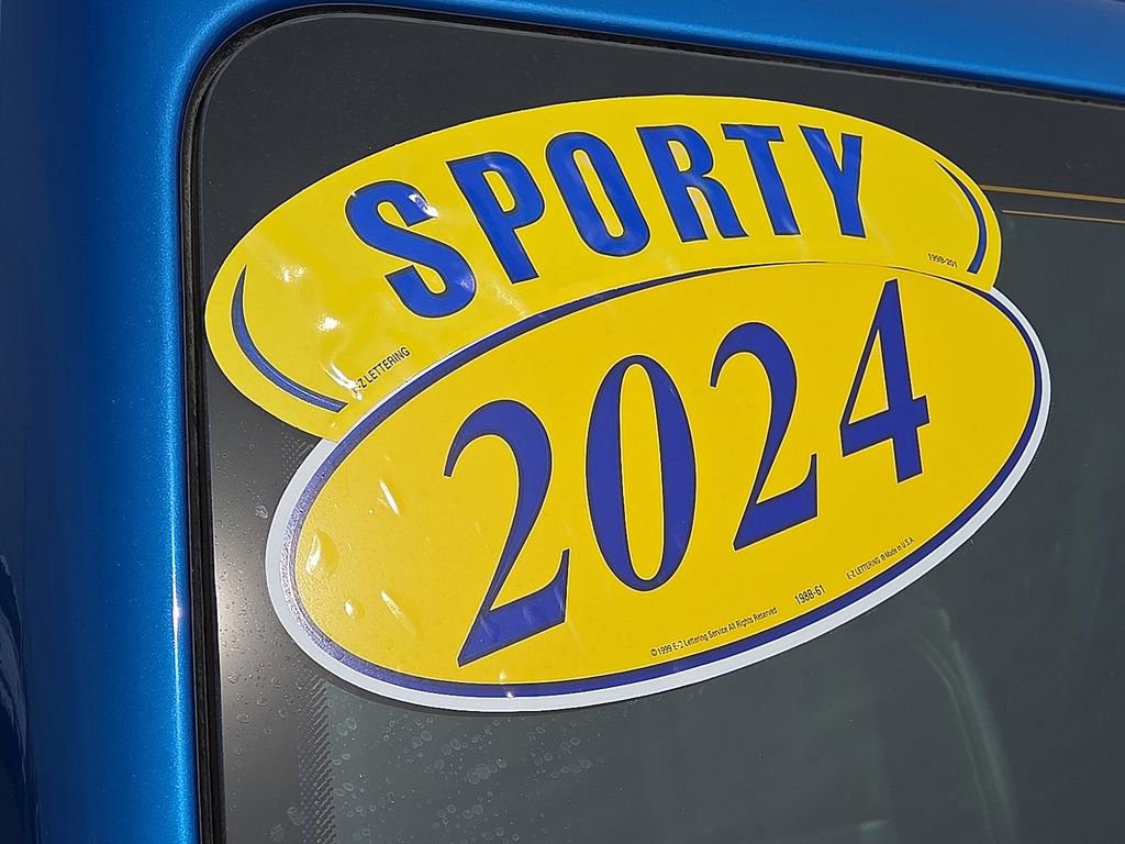 Used 2024 Jeep Gladiator Sport image 17