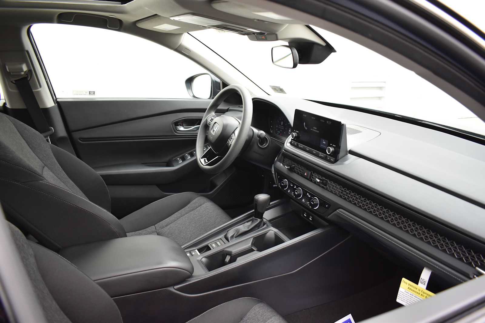 Used 2025 Honda Accord SE image 17