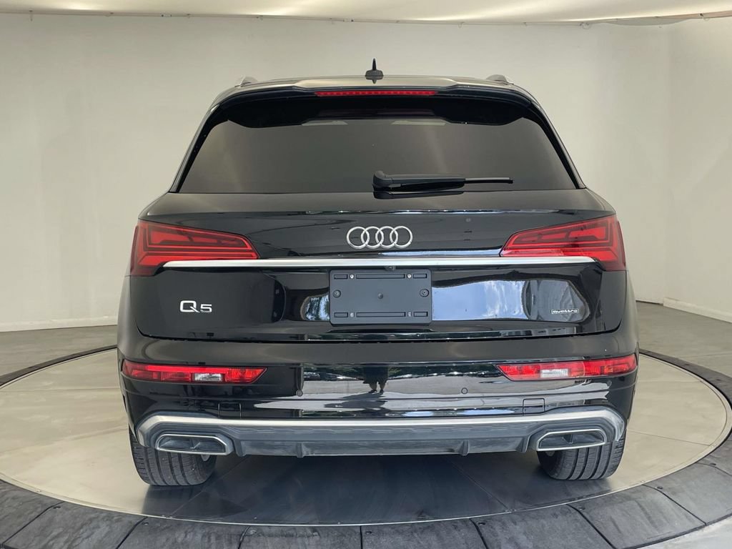 Certified 2025 Audi Q5 2.0T Premium Plus w/ Premium Plus Package AWD/4WD image 6