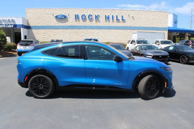 New 2025 Ford Mustang Mach-E Premium w/ Sport Appearance Package AWD/4WD image 17