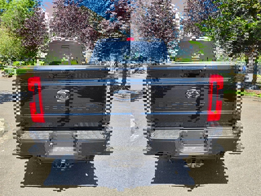 New 2025 Ford F350 Lariat w/ Lariat Ultimate Package image 6