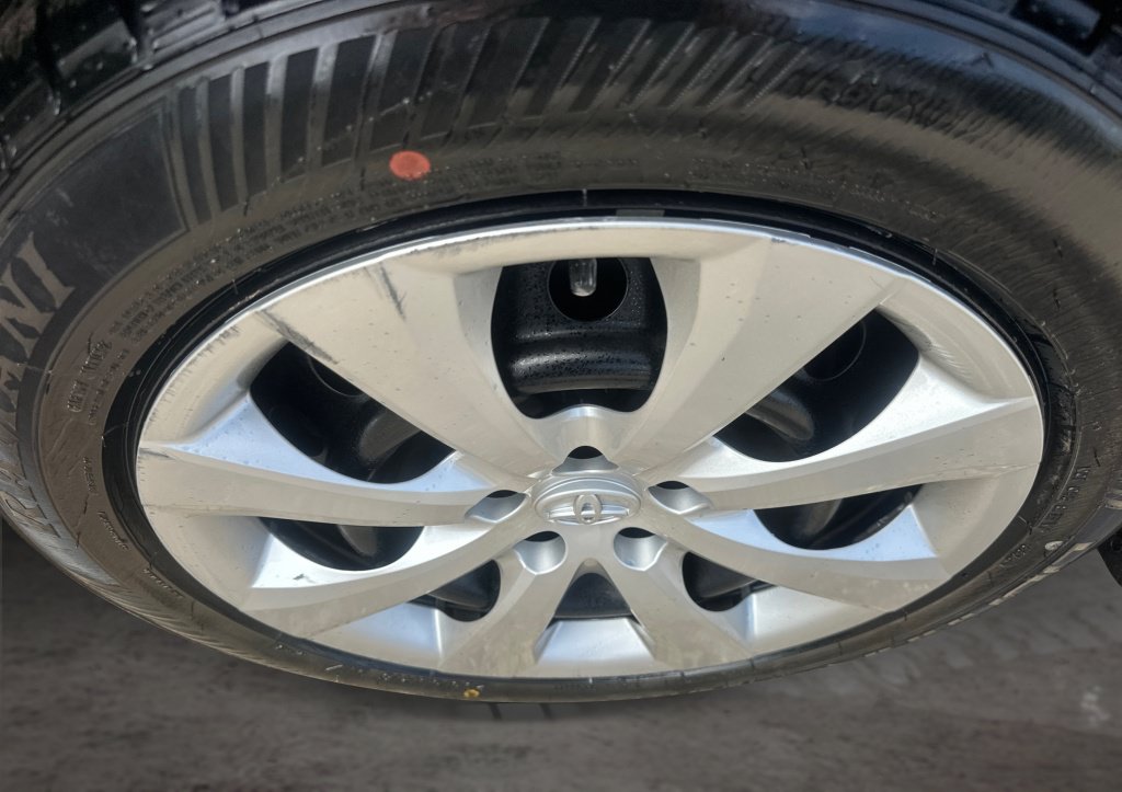 Used 2024 Toyota Corolla LE FWD image 16