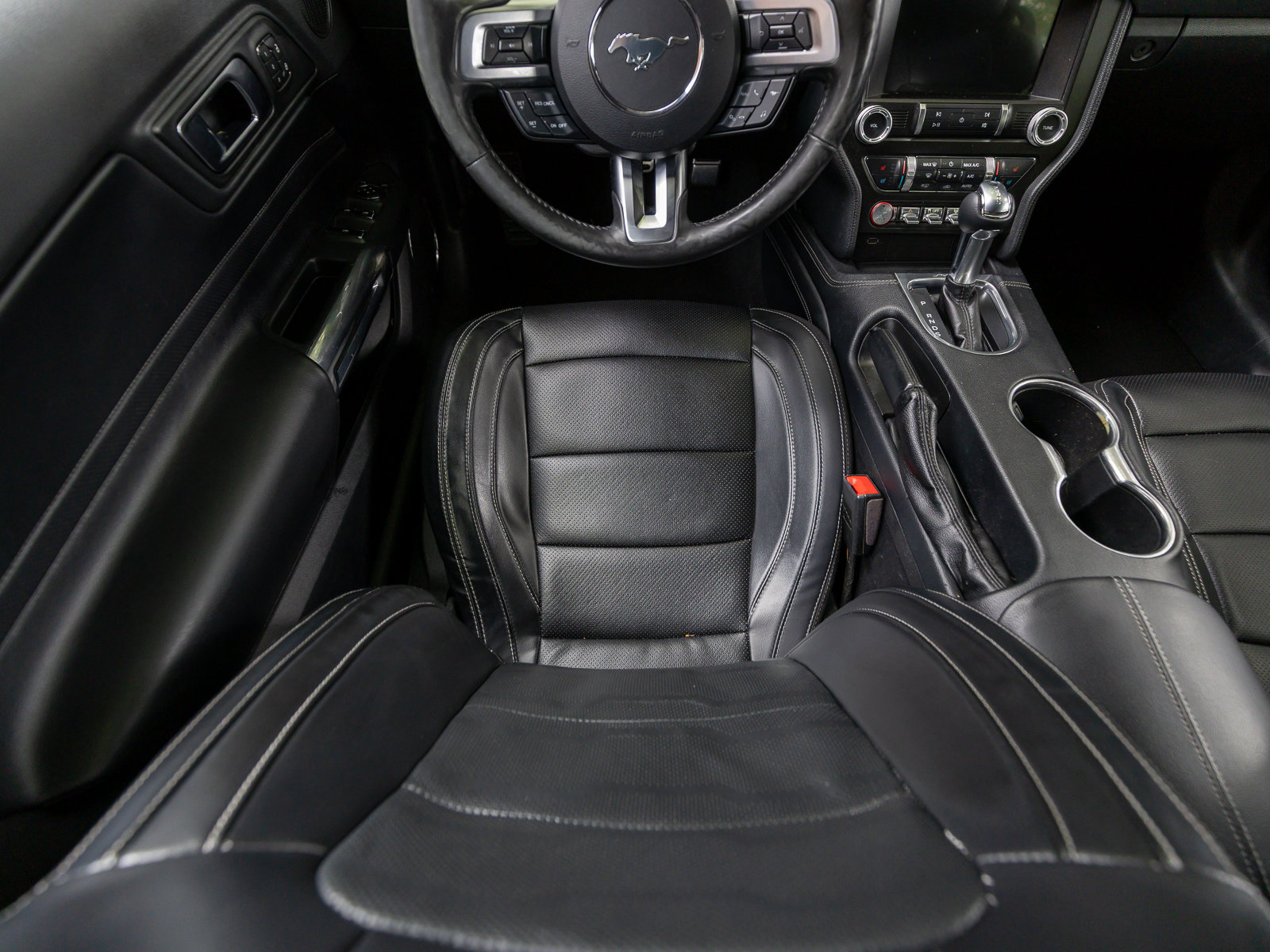 Used 2019 Ford Mustang GT Premium w/ Equipment Group 401A RWD image 57