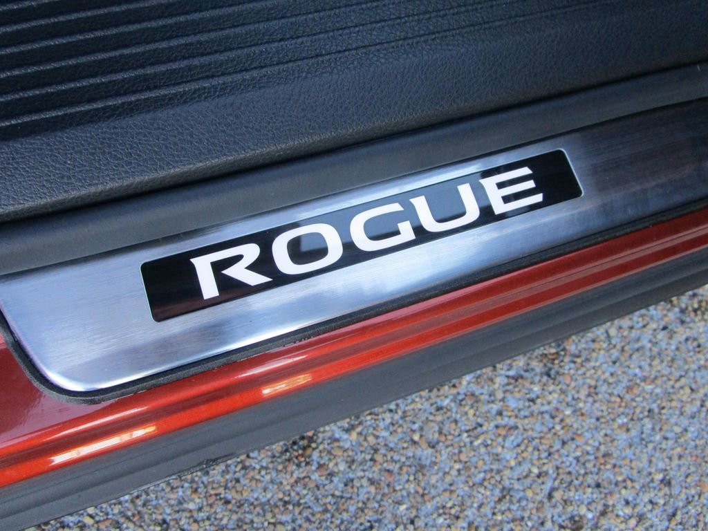 Used 2023 Nissan Rogue SL w/ SL Premium Package image 27