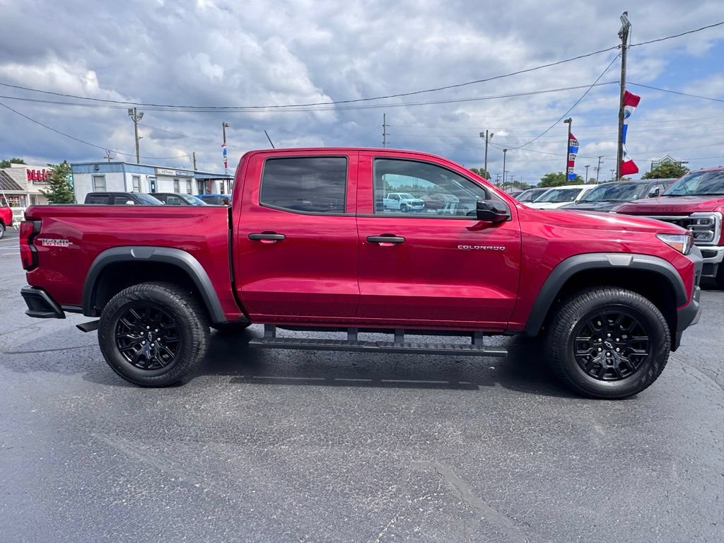 Used 2024 Chevrolet Colorado Trail Boss w/ Safety Package AWD/4WD image 8