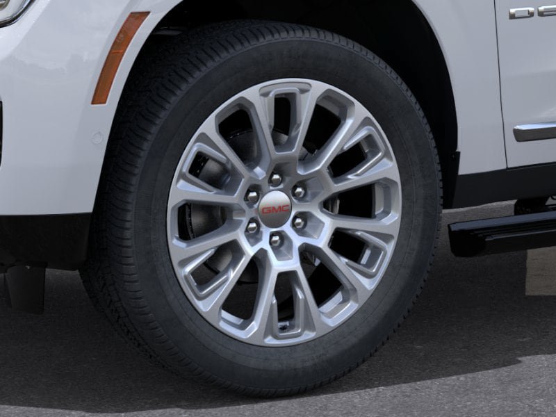 New 2026 GMC Yukon XL Denali w/ Denali Reserve Package AWD/4WD image 10