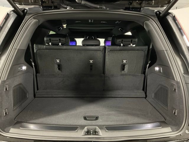 New 2026 Cadillac Escalade IQL Luxury image 34