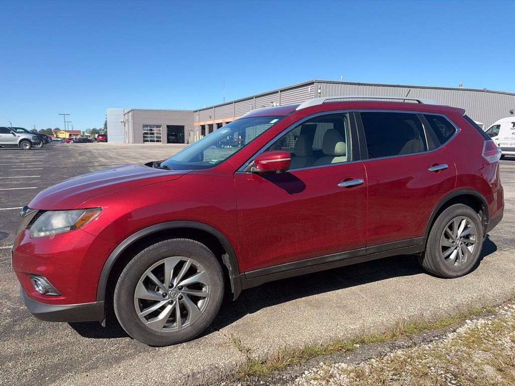 Used 2015 Nissan Rogue SL w/ SL Premium Package