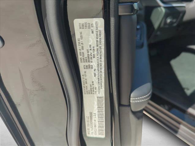 New 2025 Jeep Grand Cherokee Altitude image 16