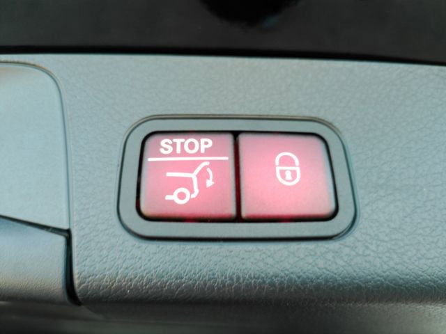 Used 2024 Mercedes-Benz GLB 250 image 29