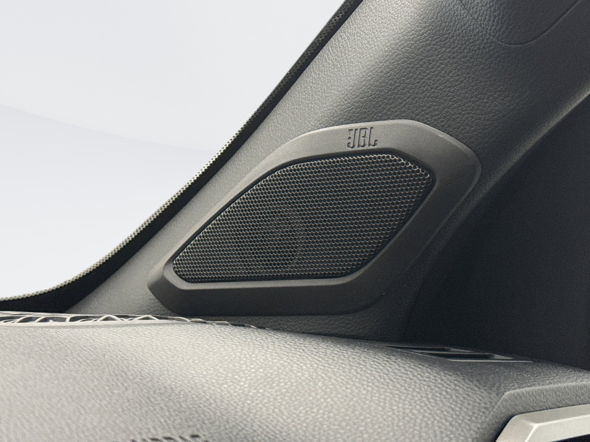 Used 2024 Toyota Tacoma TRD Off-Road image 16