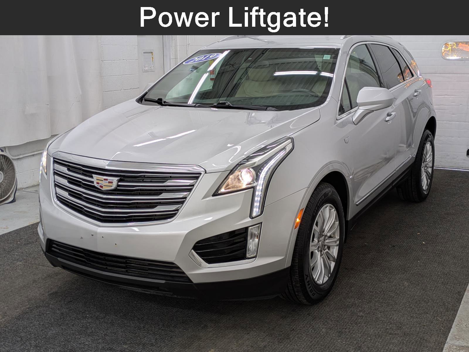 Used 2019 Cadillac XT5 AWD image 1