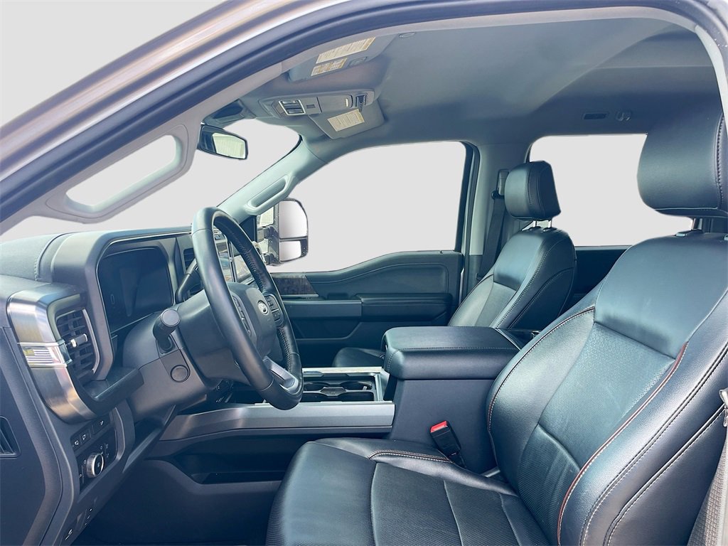 Used 2023 Ford F250 Lariat w/ Sport Appearance Package image 11