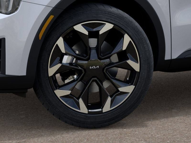 New 2026 Kia Sorento EX FWD image 9