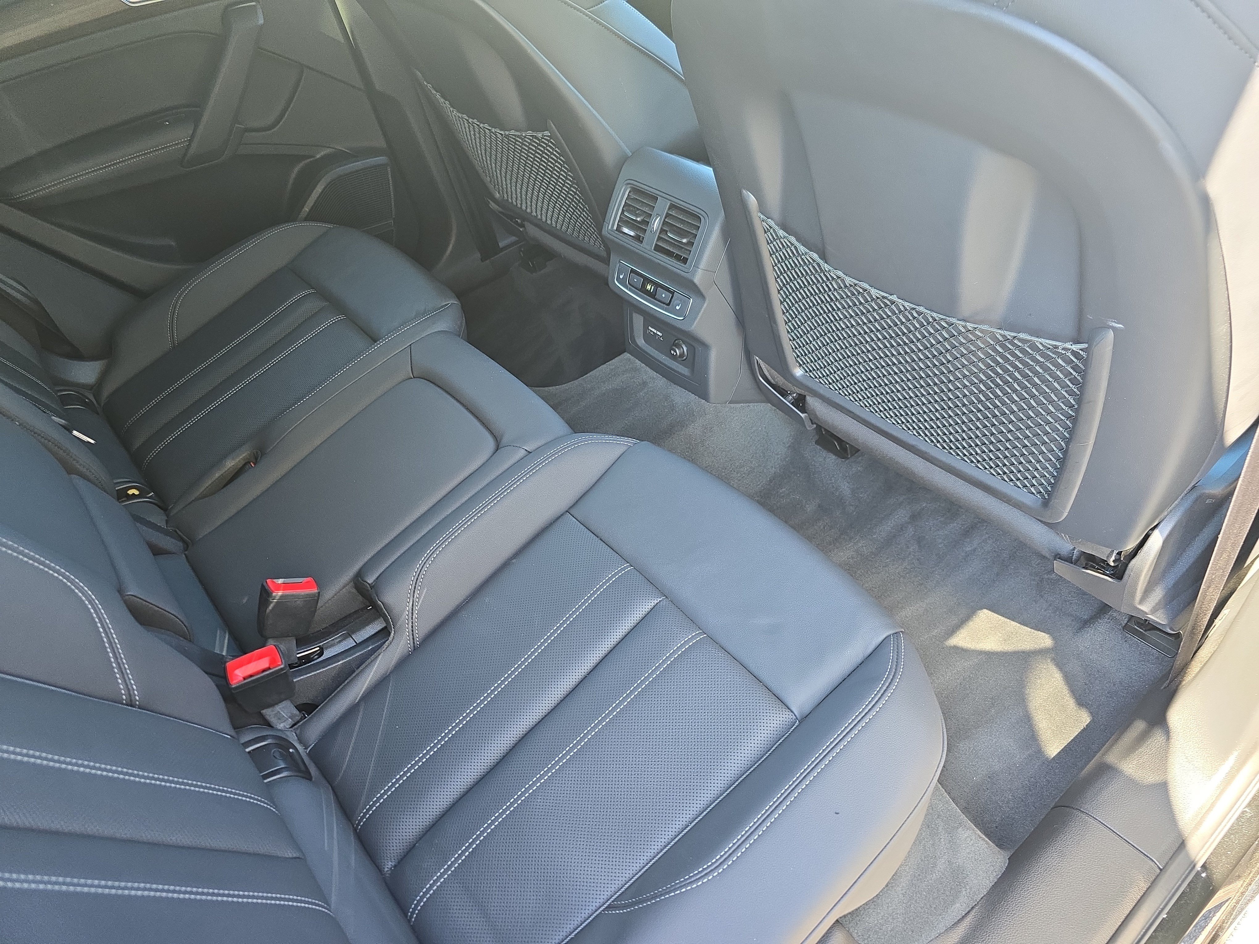 Used 2023 Audi Q5 Prestige w/ Prestige Package AWD/4WD image 11