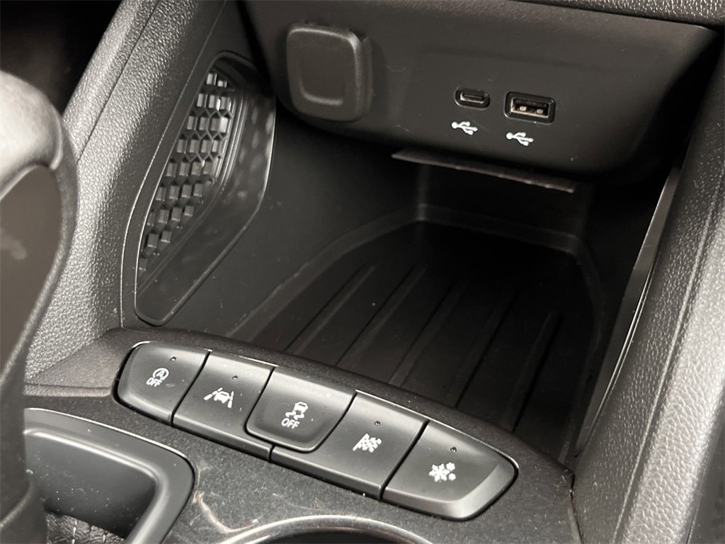 Used 2024 Chevrolet TrailBlazer LS w/ LS Convenience Package image 18