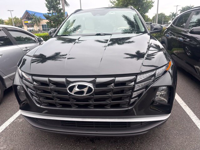 Used 2022 Hyundai Tucson SEL w/ Cargo Package FWD image 2