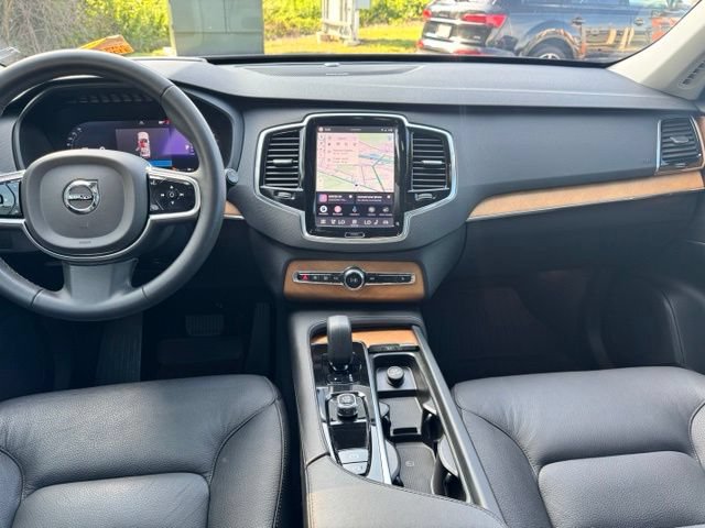 Used 2023 Volvo XC90 B5 Plus w/ Protection Package Premier AWD/4WD image 26