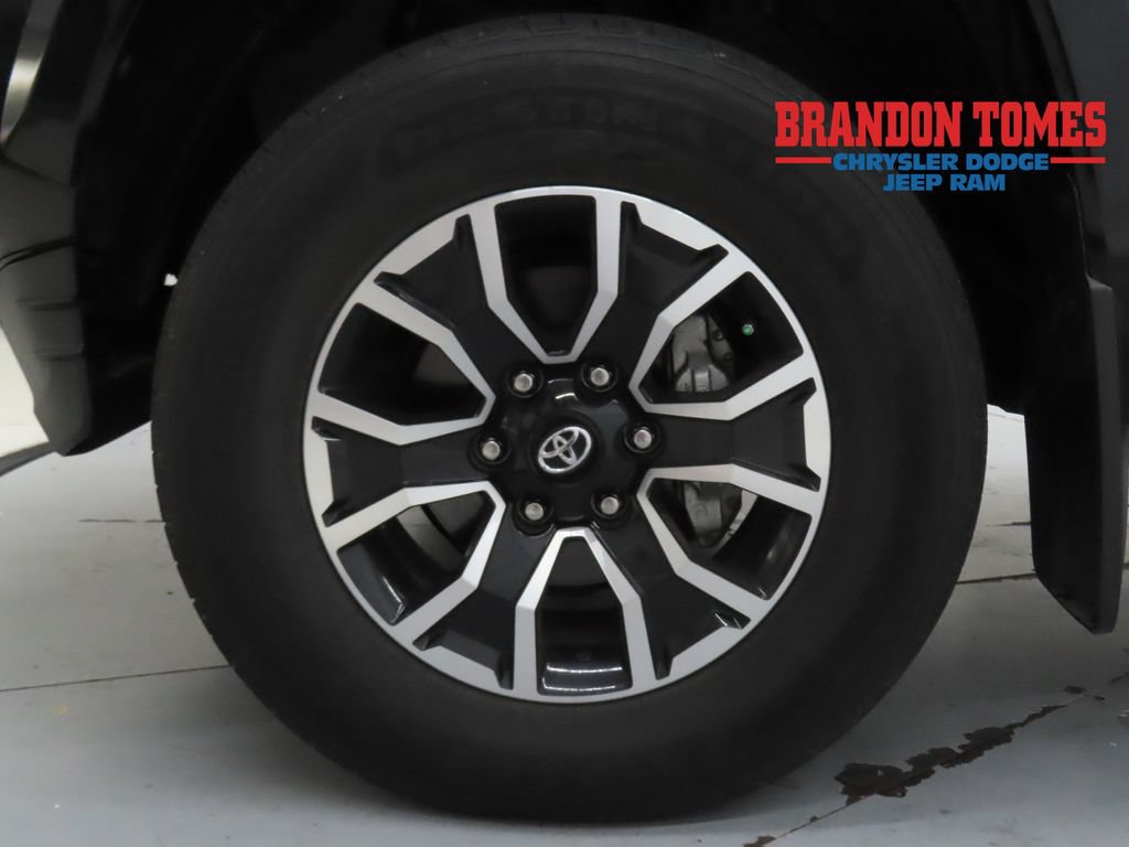 Used 2023 Toyota Tacoma TRD Sport w/ Technology Package AWD/4WD image 25