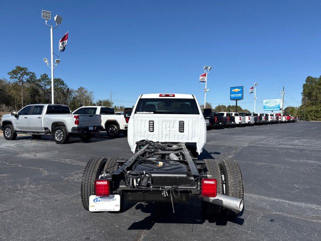 New 2026 GMC Sierra 3500 Pro w/ Convenience Package image 3