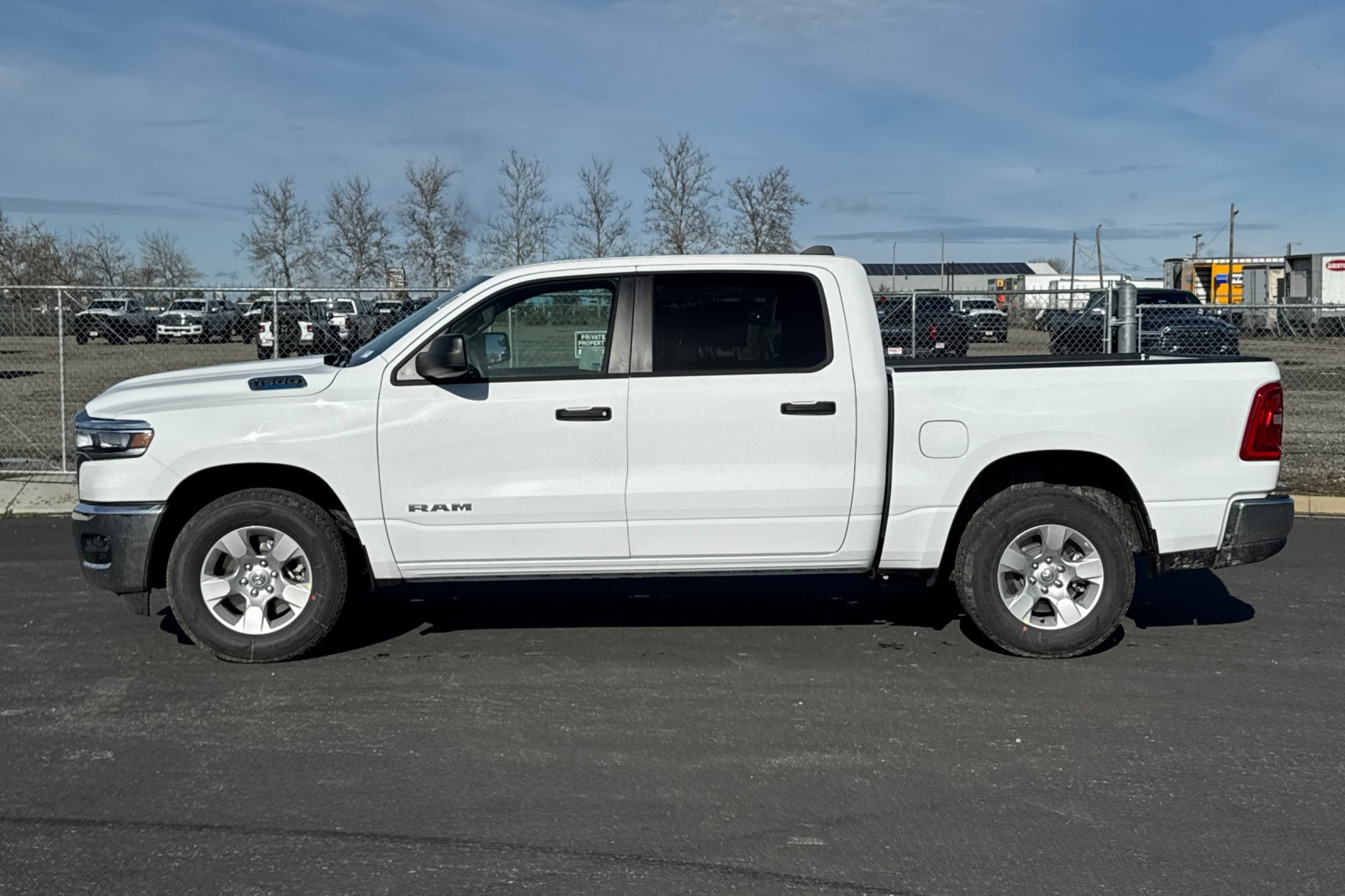 New 2025 RAM 1500 4WD 4D Crew Cab Big Horn/Lone image 6