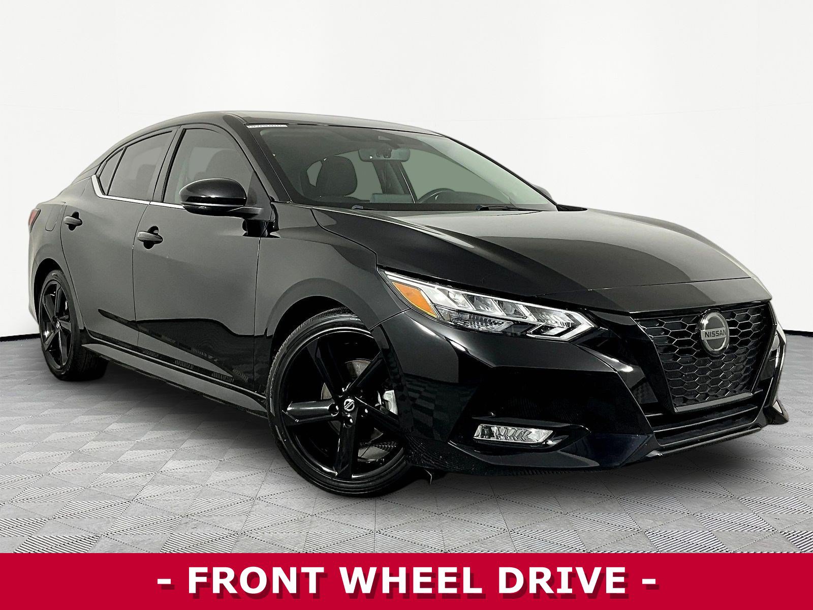 Certified 2023 Nissan Sentra SR w/ Midnight Edition Package FWD image 3
