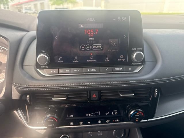 Used 2022 Nissan Rogue SV FWD image 10