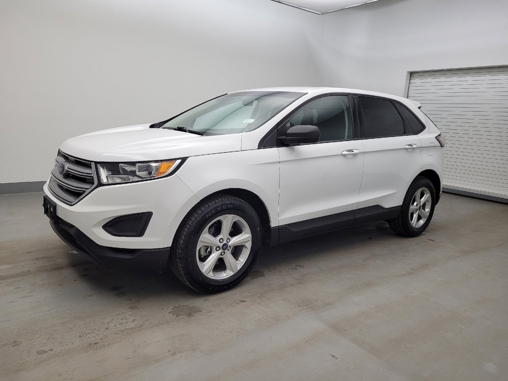 Used 2018 Ford Edge SE image 2